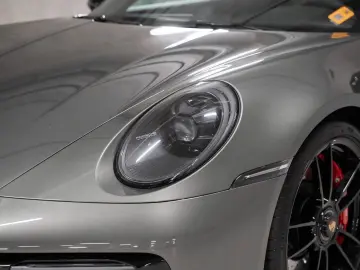 PORSCHE 992 Carrera 4 GTS BOSE Schiebedach Surround View