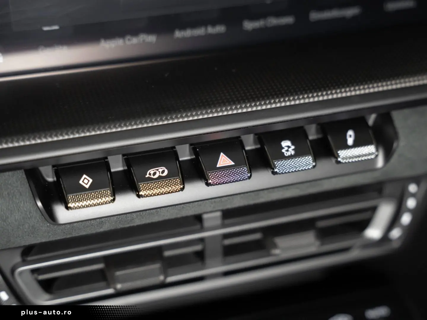 PORSCHE 992 Carrera 4 GTS BOSE Schiebedach Surround View