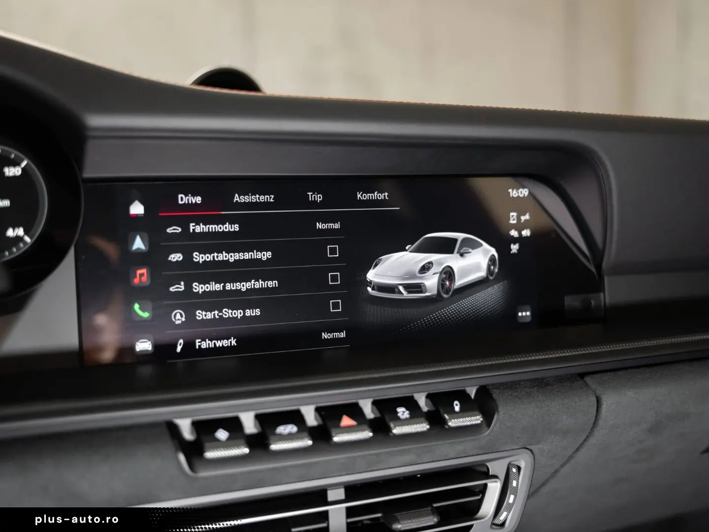 PORSCHE 992 Carrera 4 GTS BOSE Schiebedach Surround View