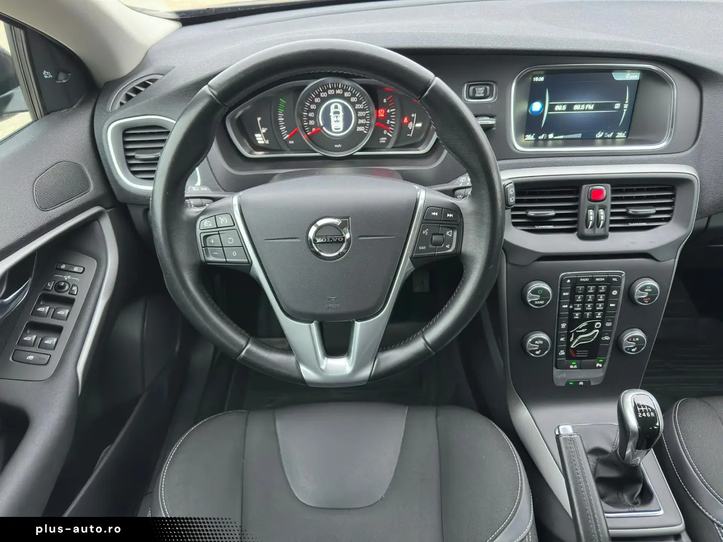 V40 2.0d D3 Momentum