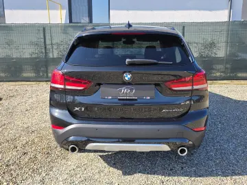 BMW X1 xDrive20d AT