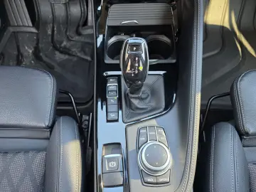 BMW X1 xDrive20d AT