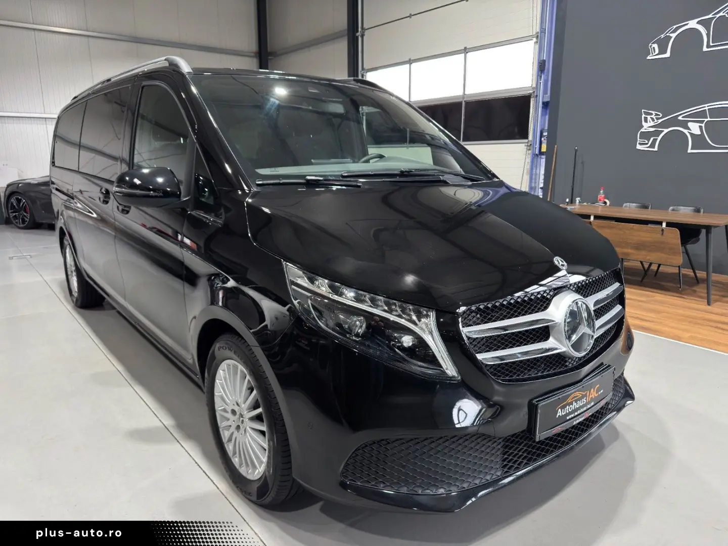MERCEDES-BENZ V 300 d extralang AHK LED 7.SITZER