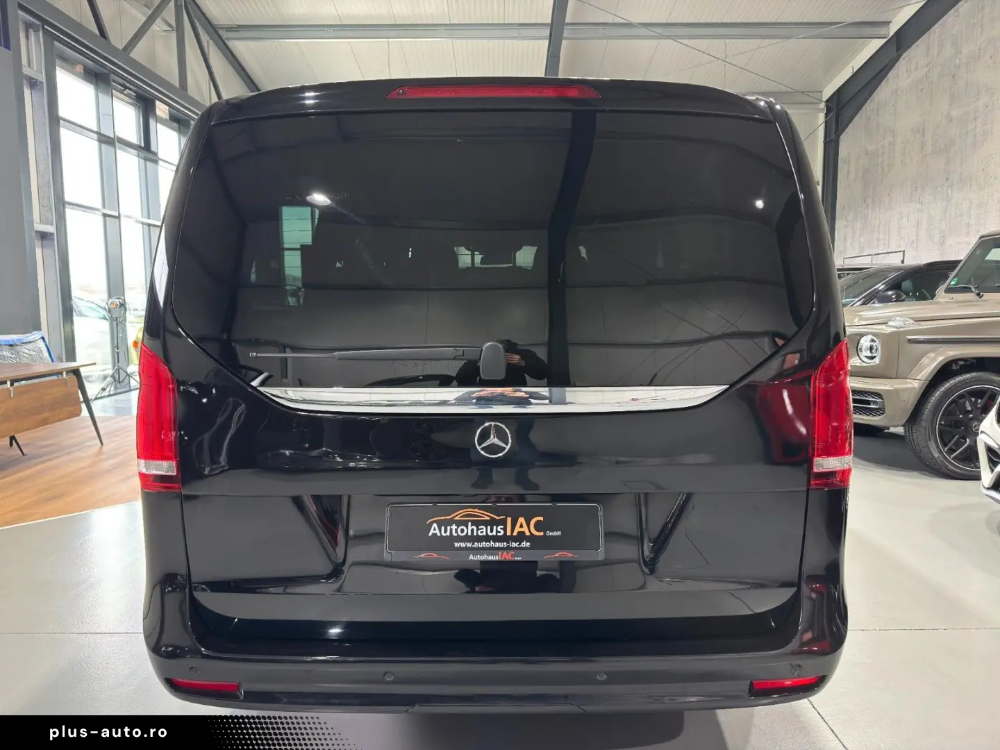 MERCEDES-BENZ V 300 d extralang AHK LED 7.SITZER