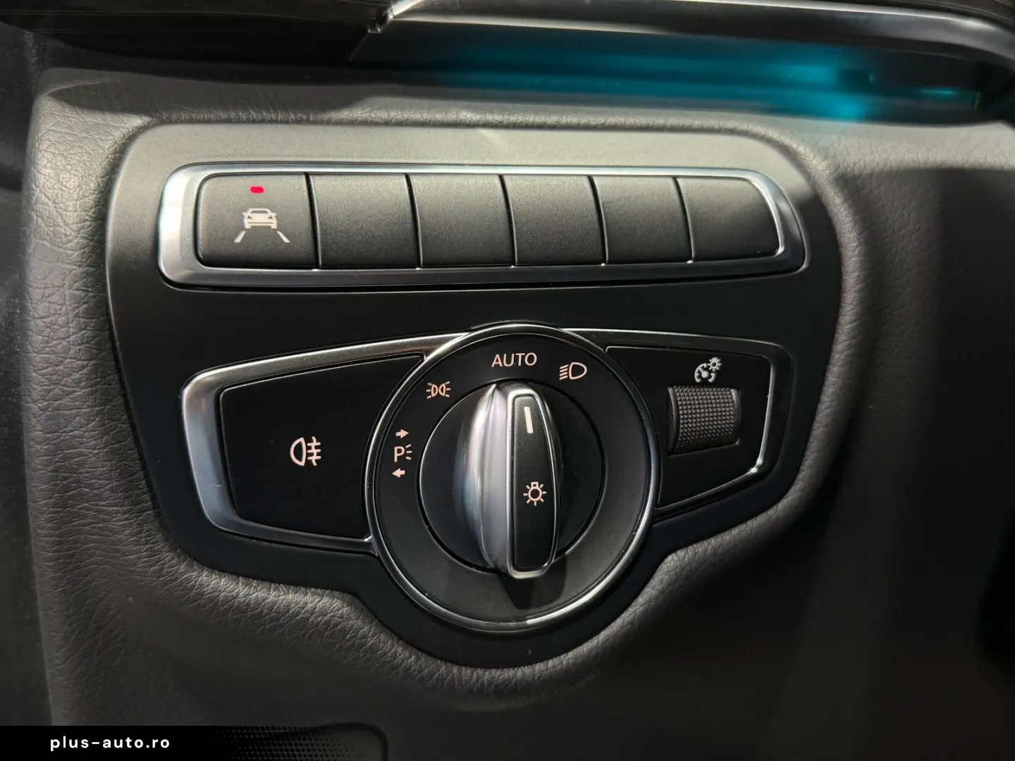 MERCEDES-BENZ V 300 d extralang AHK LED 7.SITZER