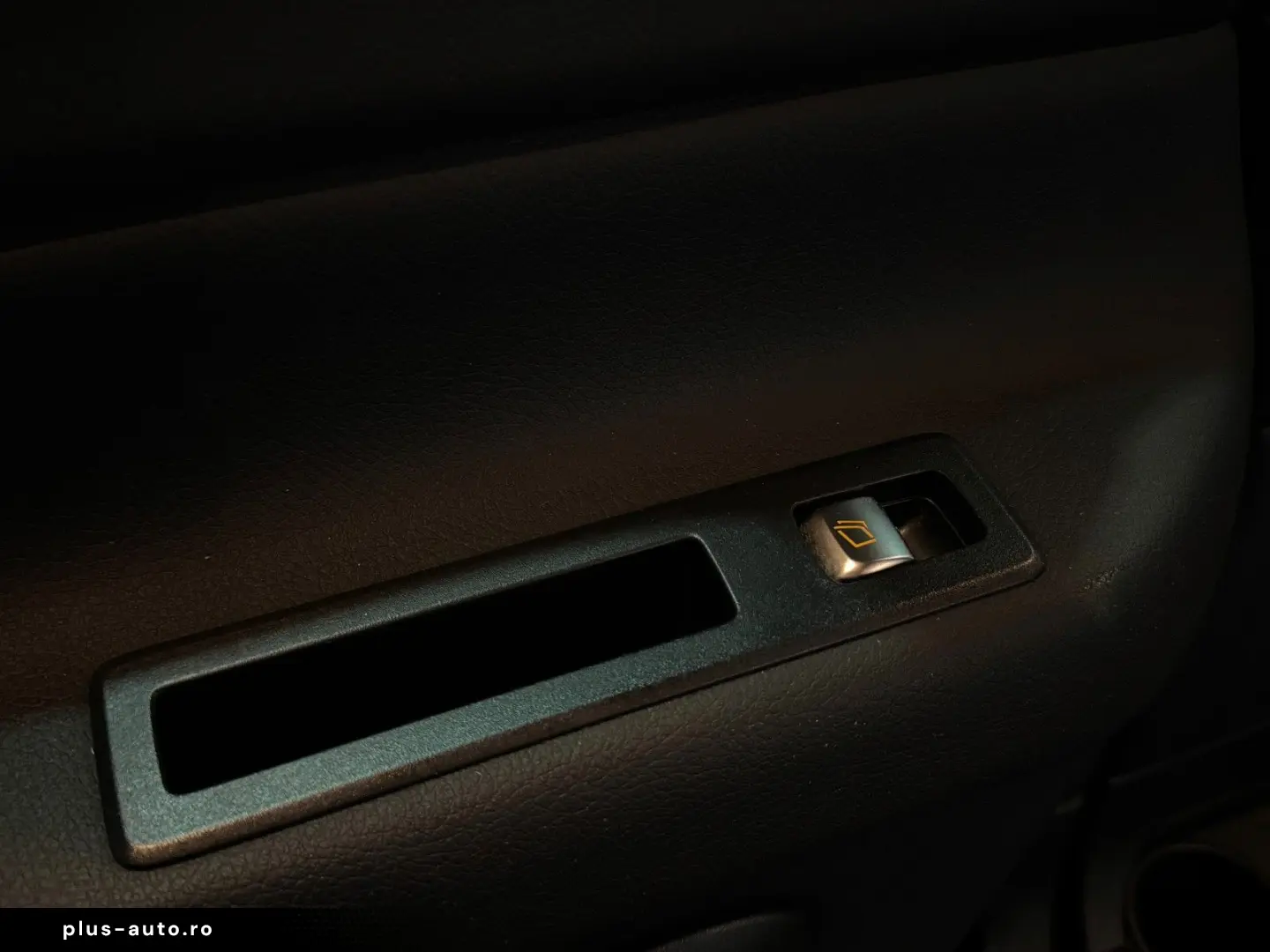 MERCEDES-BENZ V 300 d extralang AHK LED 7.SITZER