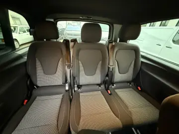 MERCEDES-BENZ V 300 4MATIC extralang