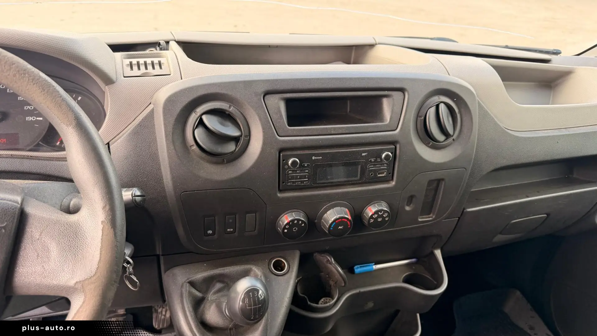 RENAULT MASTER III ISTORIC SERVICE REPREZENTANTA RENAULT