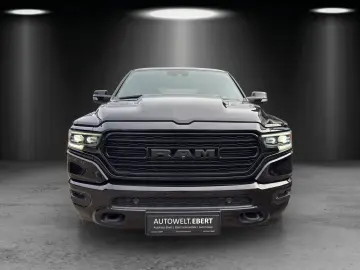 DODGE RAM 1500 Limited Night 5.7 V8