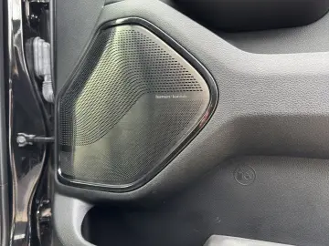 DODGE RAM 1500 Limited Night 5.7 V8