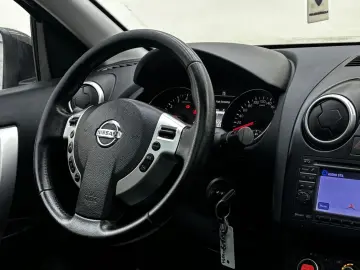 Nissan Qashqai-2