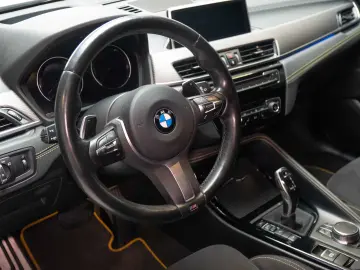 BMW X2 xDrive 20d  Harman Kardon  M sport