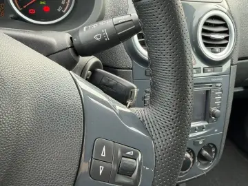 Opel Corsa Gen-D-2006-2014