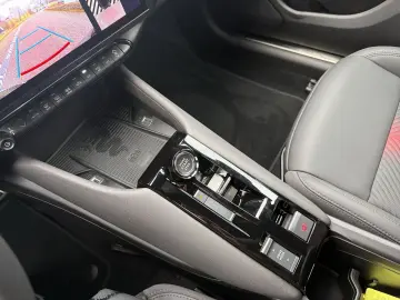 ALFA ROMEO Junior Ibrida Speciale Mild-Hybrid