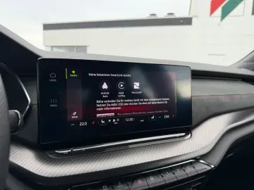 SKODA Octavia RS DCC Colum 19  AHK ACC Matrix el. Sitz