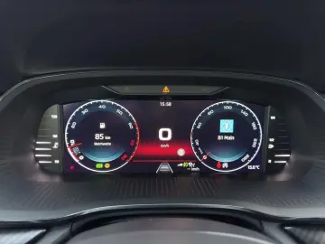 SKODA Octavia 2.0 TSI RS LEDER STANDHZG HUD KAMERA ACC