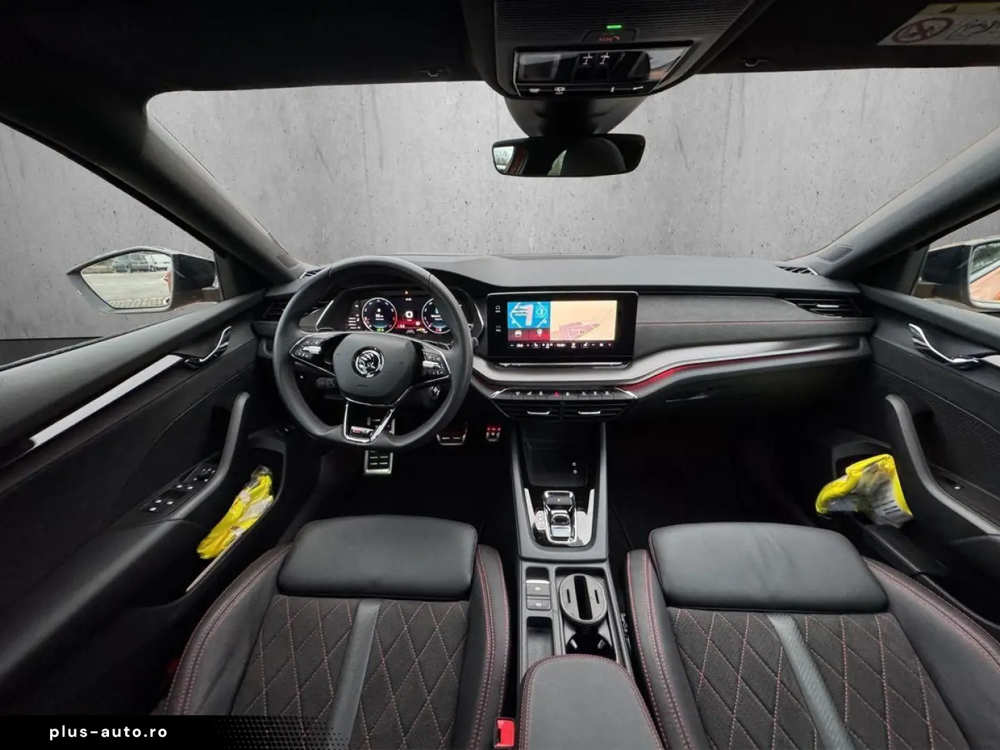 SKODA Octavia 2.0 TSI RS LEDER STANDHZG HUD KAMERA ACC