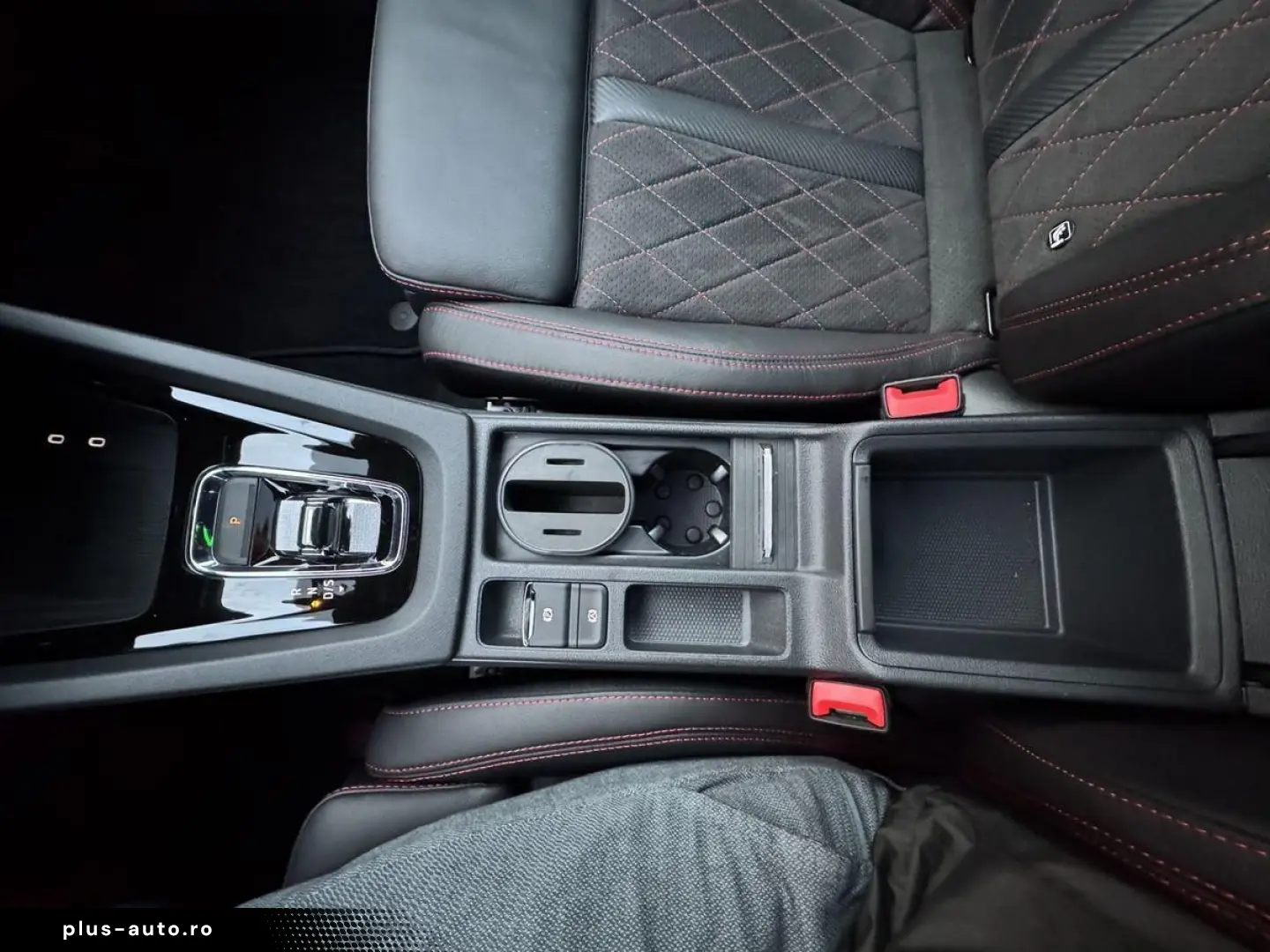 SKODA Octavia 2.0 TSI RS LEDER STANDHZG HUD KAMERA ACC