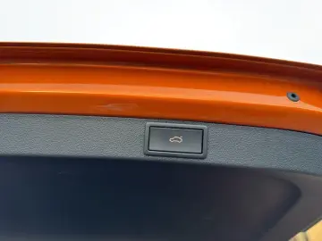 SKODA Octavia 2.0 TSI RS LEDER STANDHZG HUD KAMERA ACC