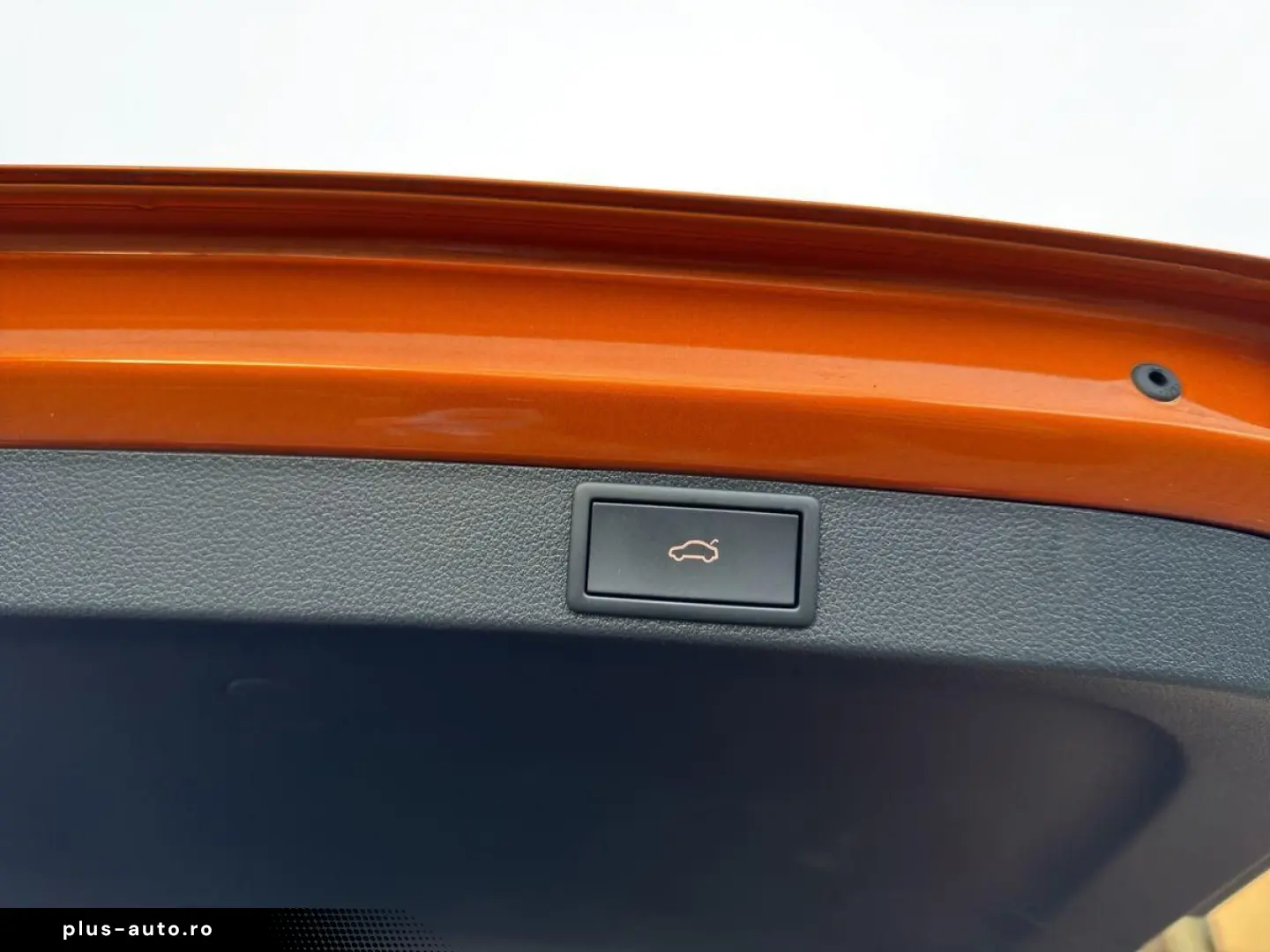 SKODA Octavia 2.0 TSI RS LEDER STANDHZG HUD KAMERA ACC