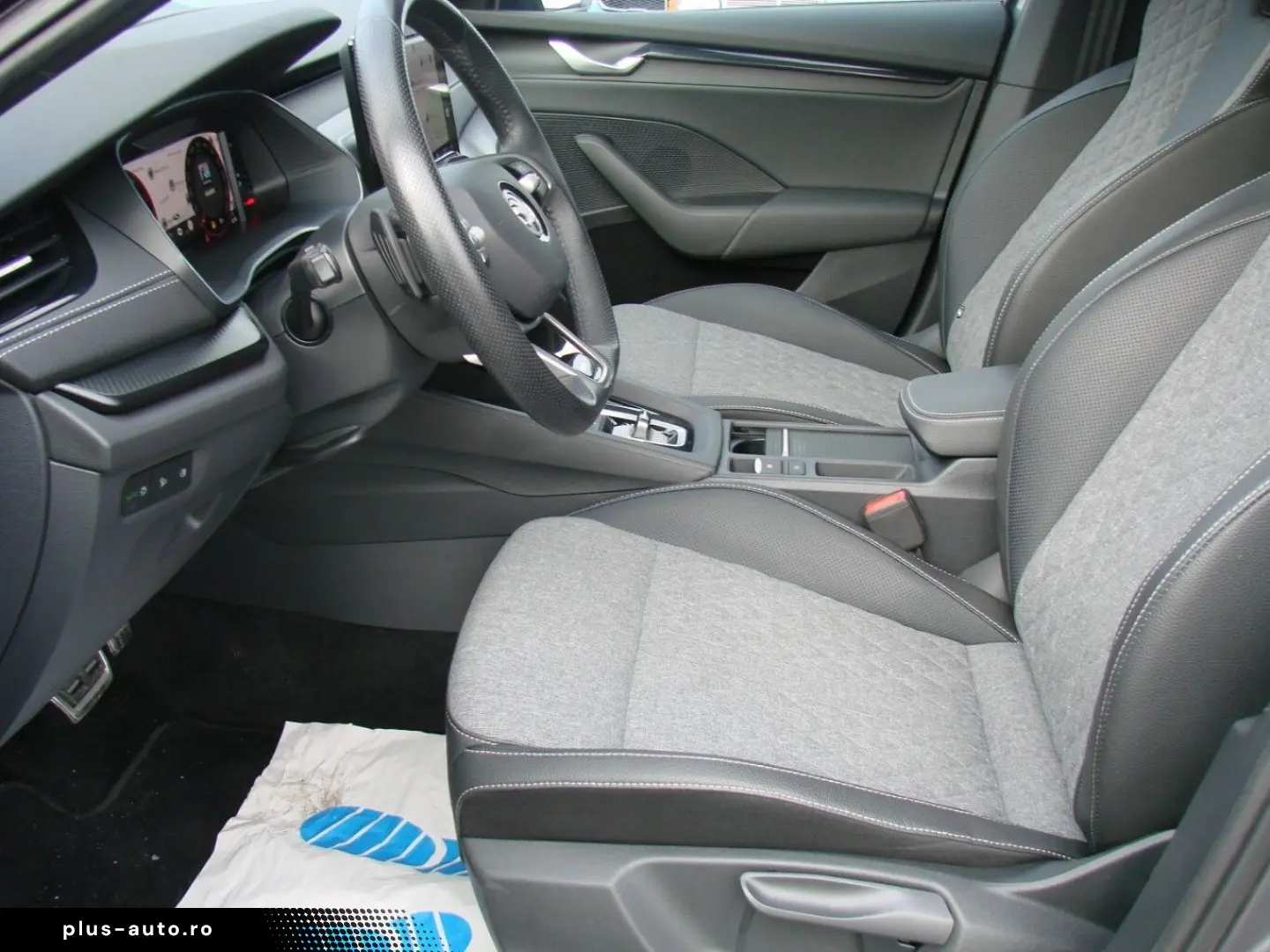 SKODA Octavia 2.0TDi Sportline LED 360º Canton HUD