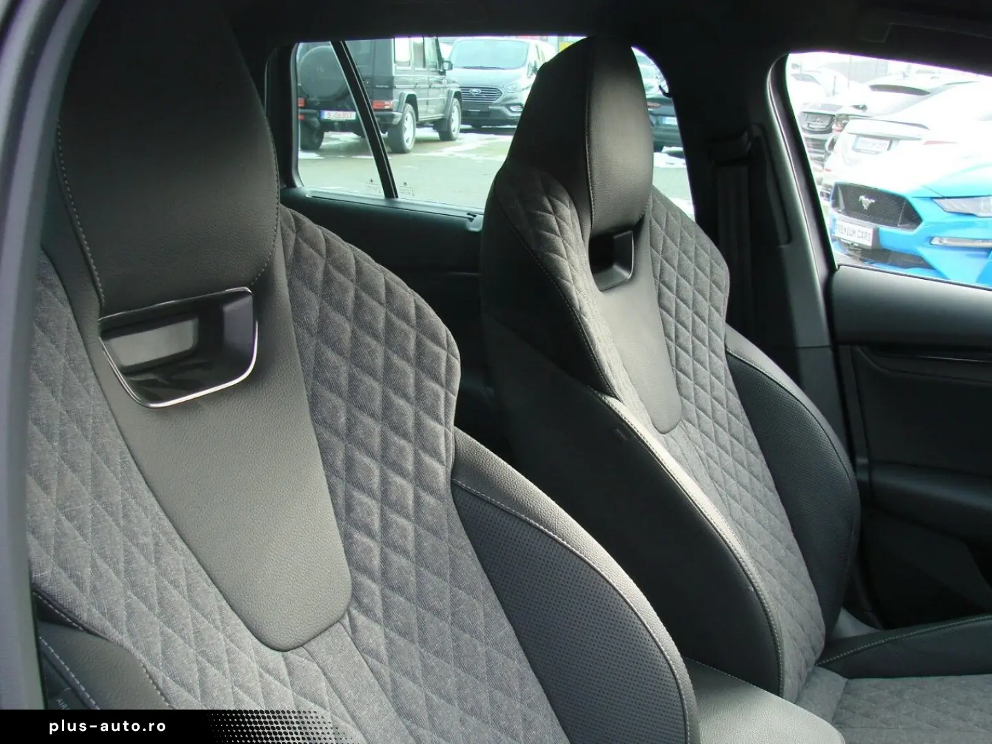 SKODA Octavia 2.0TDi Sportline LED 360º Canton HUD