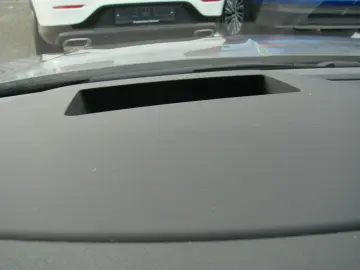 SKODA Octavia 2.0TDi Sportline LED 360º Canton HUD