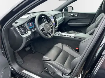 VOLVO XC60 B5 Benzin AWD Plus Black Edition 21'&hellip;