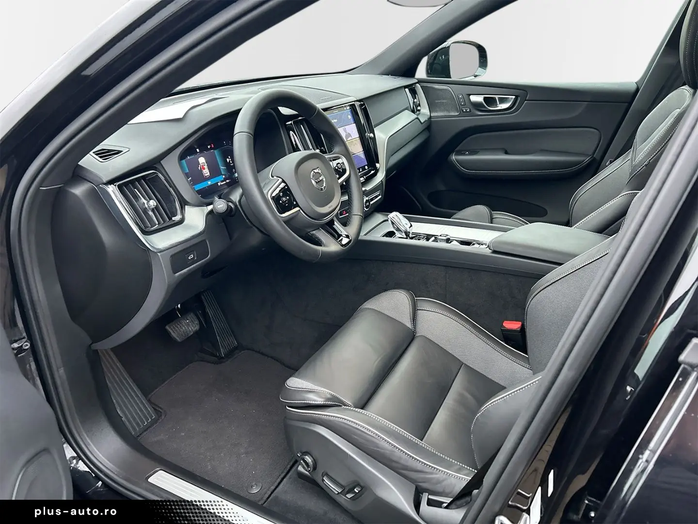 VOLVO XC60 B5 Benzin AWD Plus Black Edition 21'&hellip;