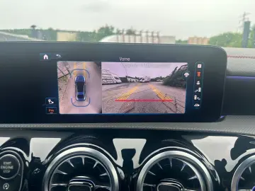 MERCEDES-BENZ CLA 35 AMG 4Matic 1.HD AERO 7TKM HYPERBLAU 360