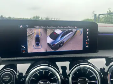 MERCEDES-BENZ CLA 35 AMG 4Matic 1.HD AERO 7TKM HYPERBLAU 360