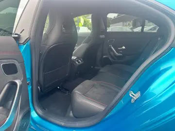 MERCEDES-BENZ CLA 35 AMG 4Matic 1.HD AERO 7TKM HYPERBLAU 360