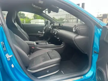 MERCEDES-BENZ CLA 35 AMG 4Matic 1.HD AERO 7TKM HYPERBLAU 360