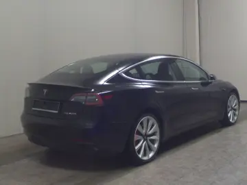 TESLA Model 3 Long Range Dual AWD Leder Nav LED Kamera