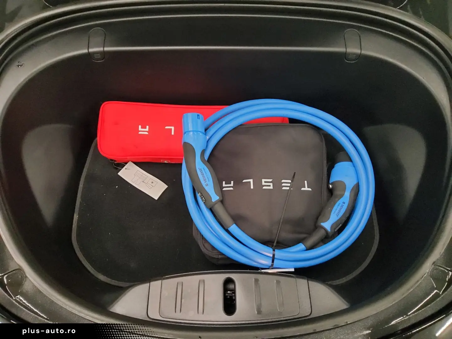 TESLA Model 3 Long Range Dual AWD Leder Nav LED Kamera