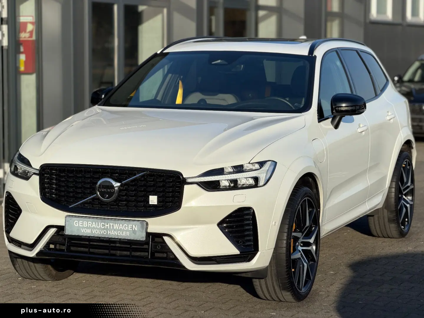 VOLVO XC60 T8 Polestar Engineered 360  B&W ACC