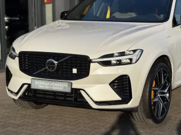 VOLVO XC60 T8 Polestar Engineered 360  B&W ACC