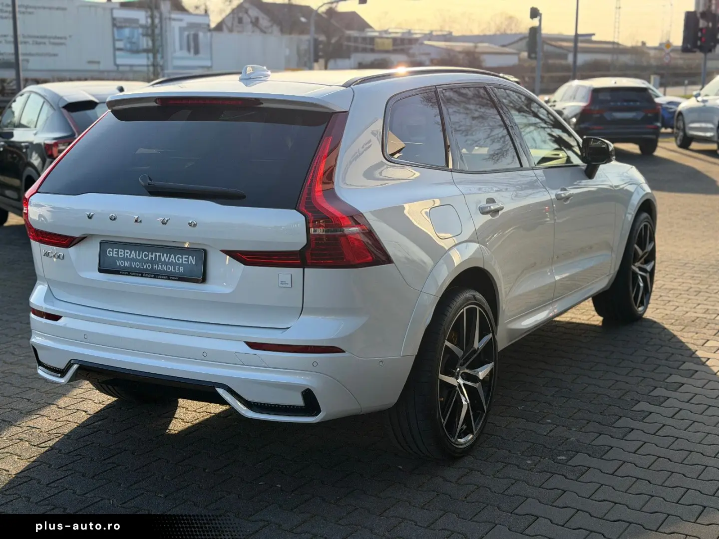 VOLVO XC60 T8 Polestar Engineered 360  B&W ACC