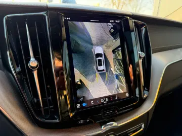 VOLVO XC60 T8 Polestar Engineered 360  B&W ACC