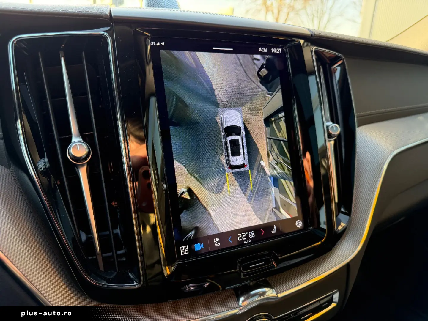 VOLVO XC60 T8 Polestar Engineered 360  B&W ACC