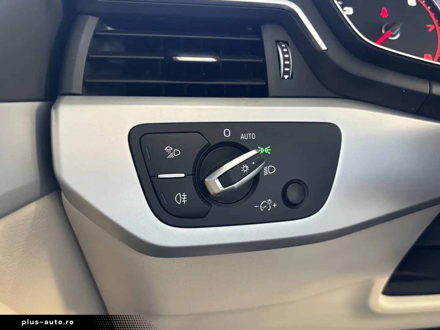 Audi A4 Avant 35 TFSI S tronic