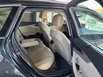 Audi A4 Avant 35 TFSI S tronic