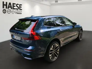 VOLVO XC60 T8 AWD Plug-In-Hybrid Ultra Dark Nappaleder