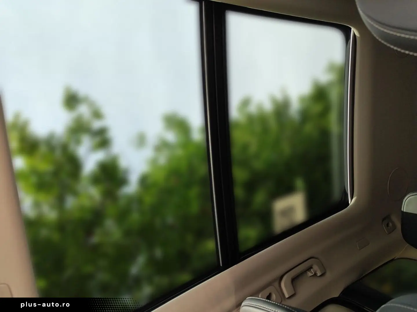 VOLVO XC60 T8 AWD Plug-In-Hybrid Ultra Dark Nappaleder