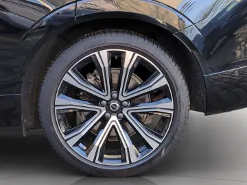 VOLVO XC60 T8 Recharge Plus Bright  Luft BLIS ACC AHK