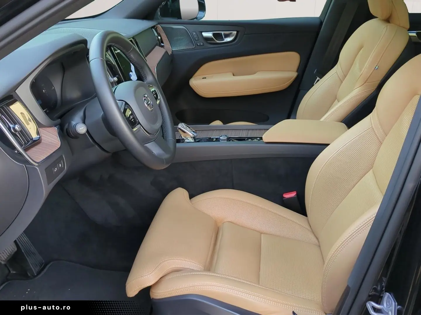 VOLVO XC60 T8 Recharge Plus Bright  Luft BLIS ACC AHK