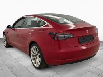 TESLA Model 3 LR Long Range 19  Autopilot 1. Hand