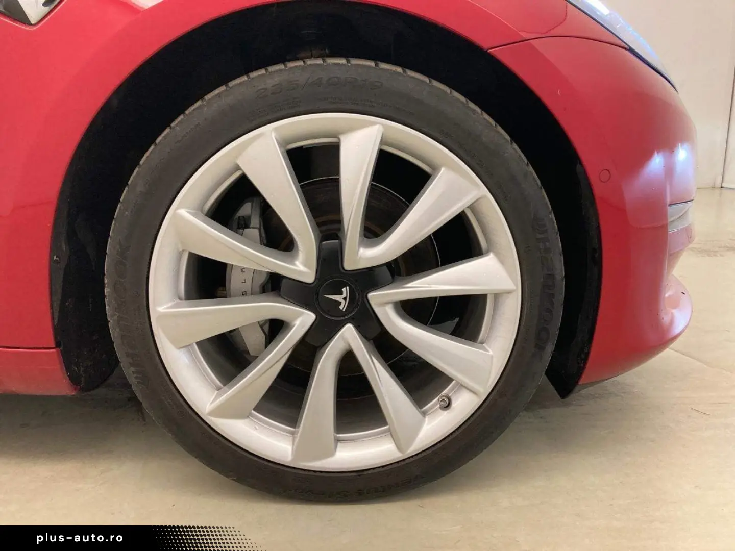 TESLA Model 3 LR Long Range 19  Autopilot 1. Hand