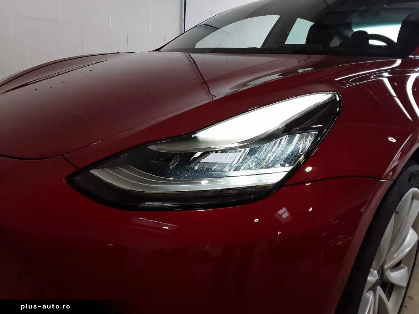 TESLA Model 3 LR Long Range 19  Autopilot 1. Hand