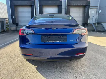 TESLA Model 3 Long Range Dual Motor